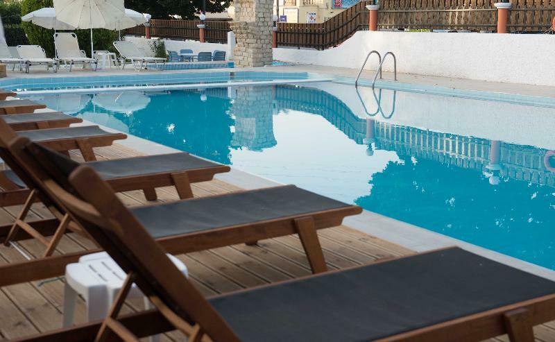 Silver Beach Hotel And Annexe Apartments (Adults Only) Roda  Luaran gambar